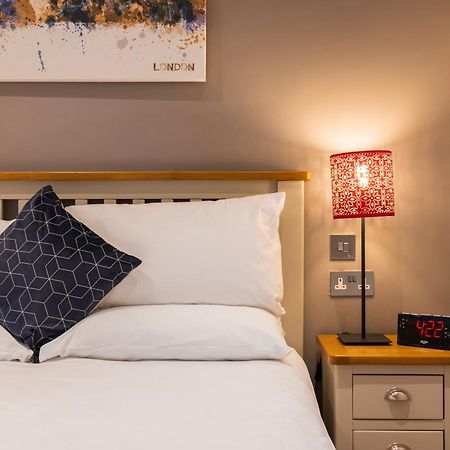 Barbican Serviced Apartments By Lovelystay Londres Extérieur photo