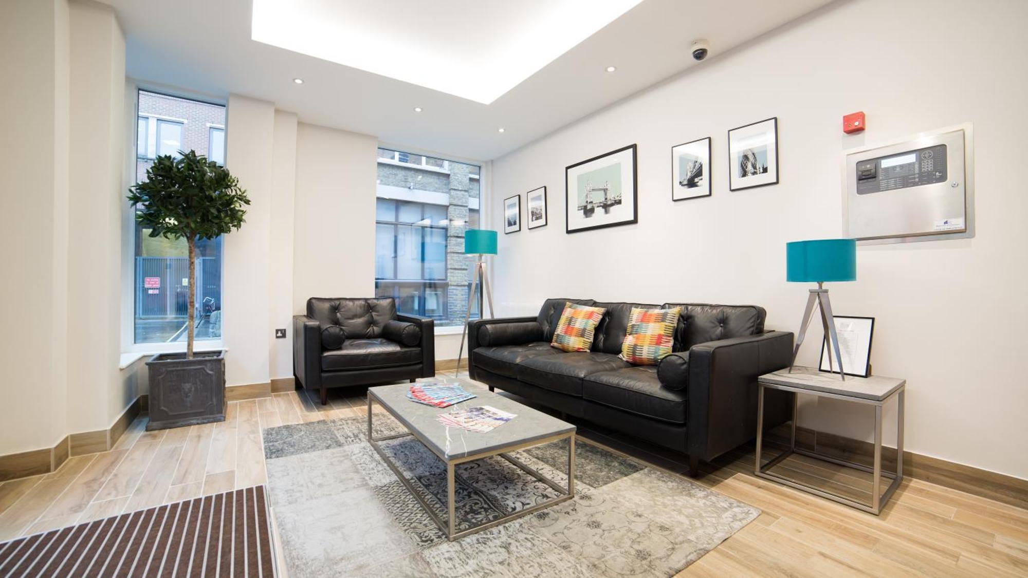 Barbican Serviced Apartments By Lovelystay Londres Extérieur photo