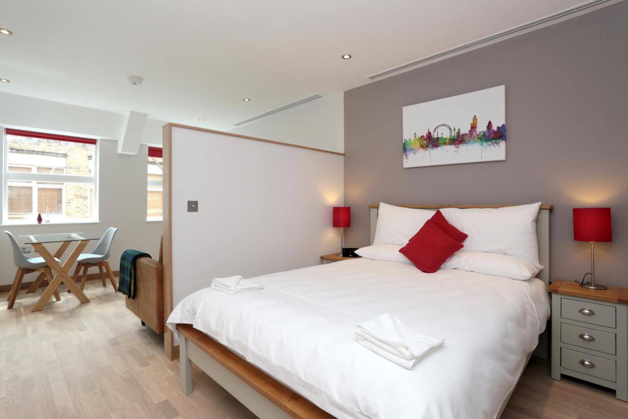 Barbican Serviced Apartments By Lovelystay Londres Extérieur photo