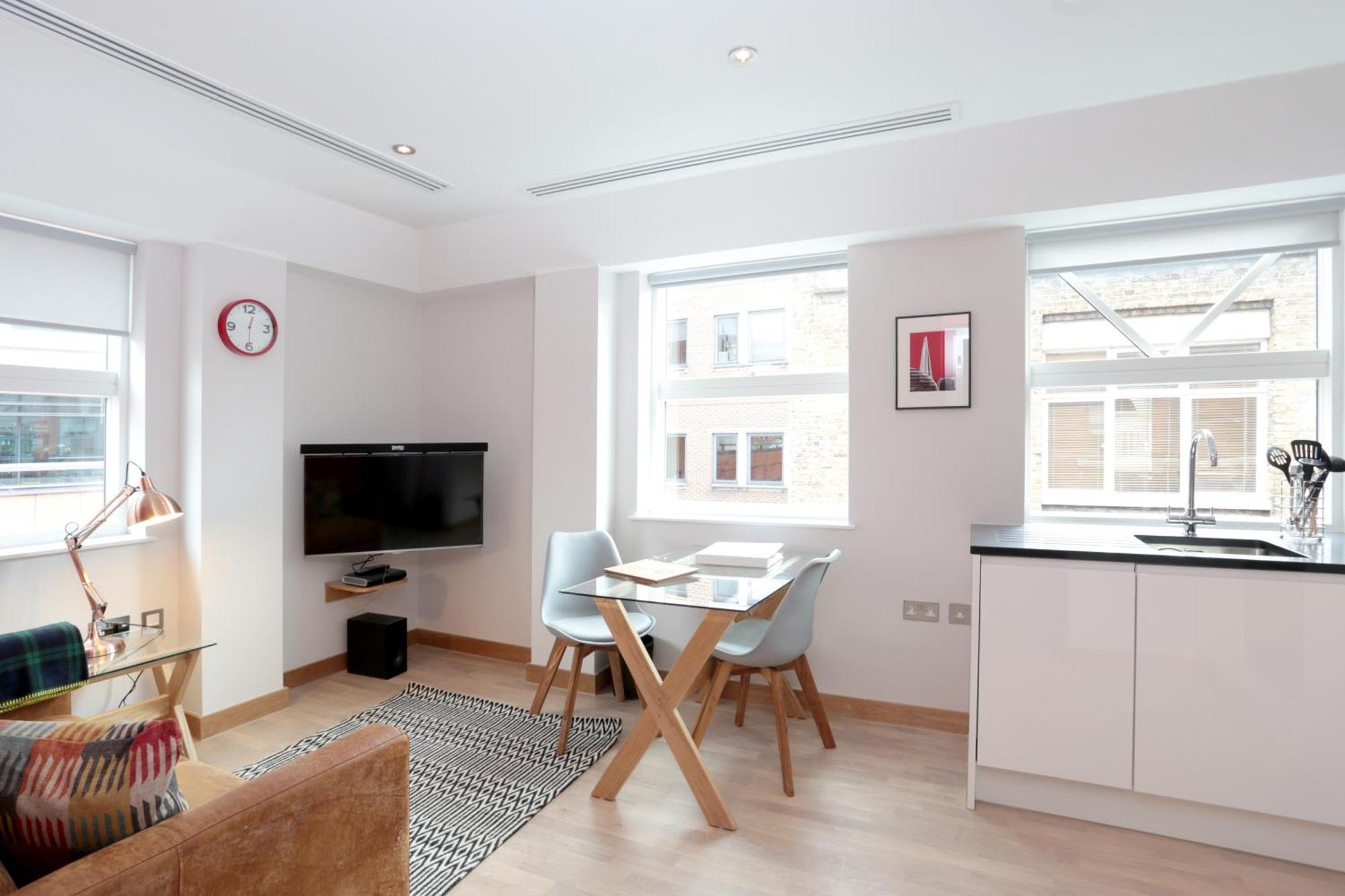 Barbican Serviced Apartments By Lovelystay Londres Extérieur photo