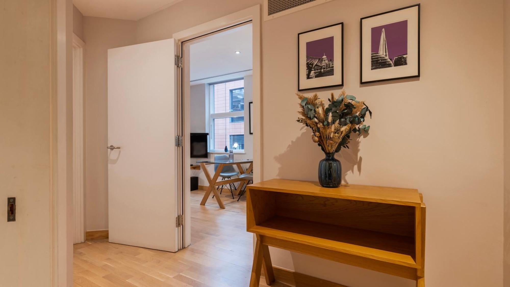 Barbican Serviced Apartments By Lovelystay Londres Extérieur photo