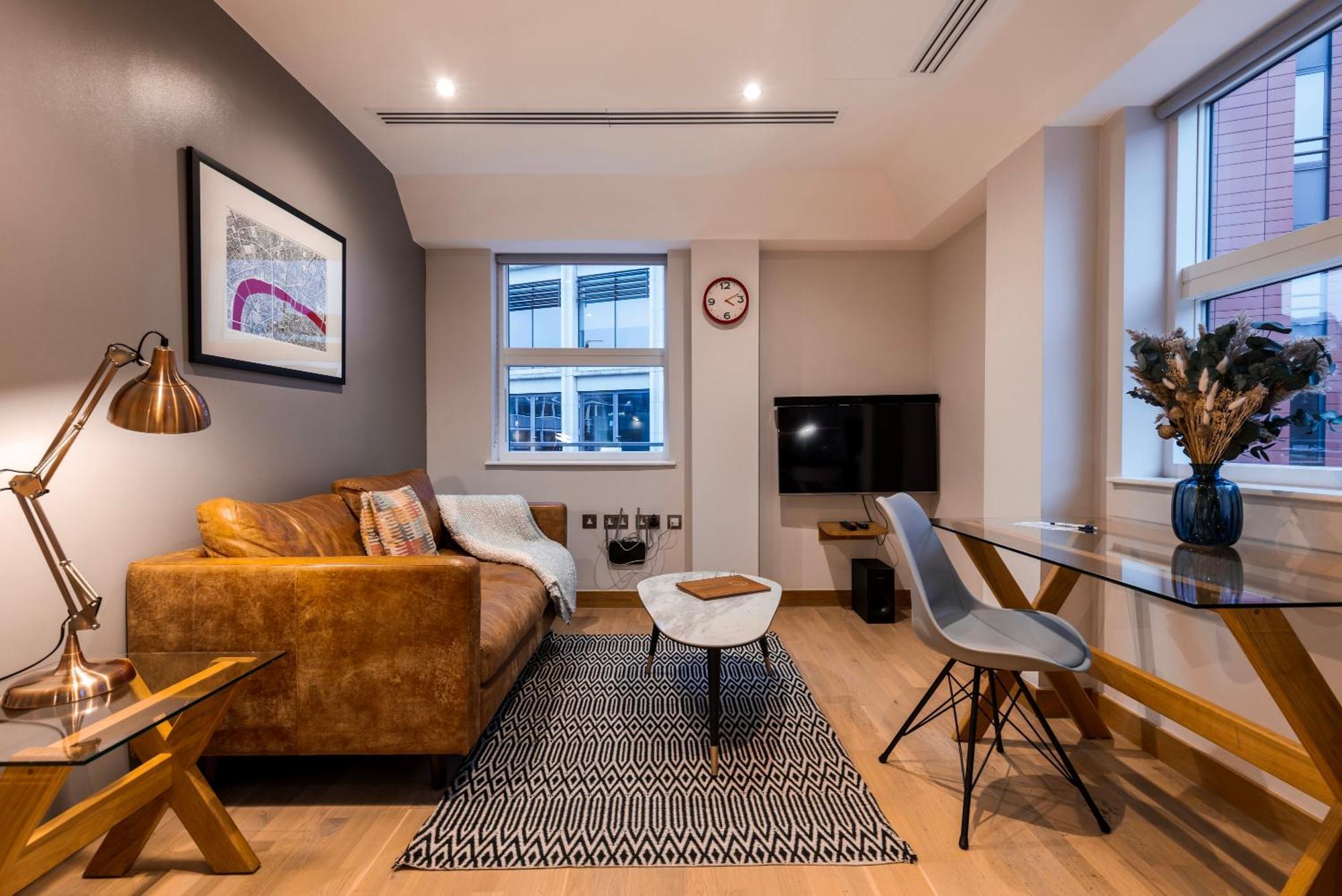 Barbican Serviced Apartments By Lovelystay Londres Extérieur photo