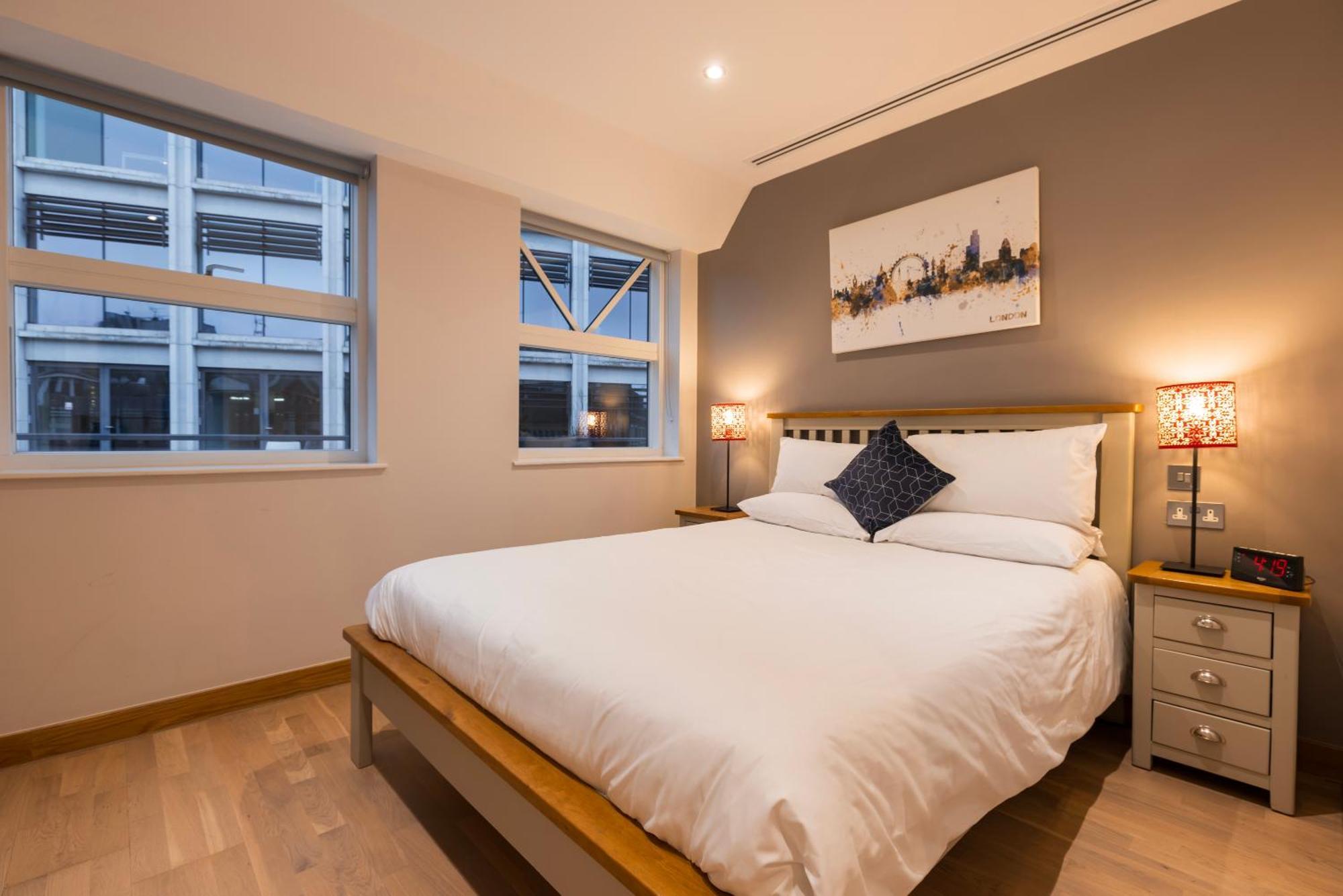 Barbican Serviced Apartments By Lovelystay Londres Extérieur photo