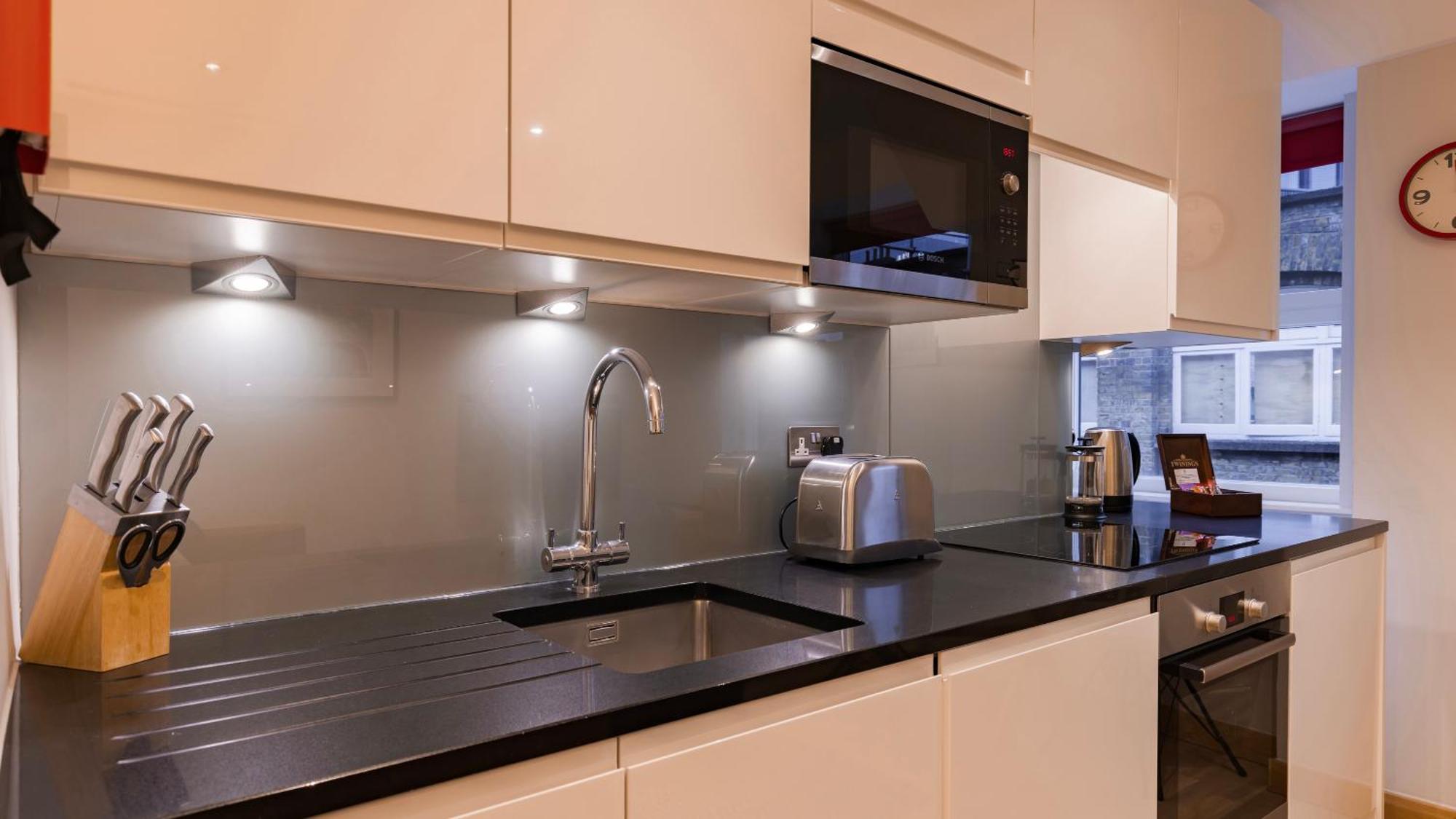 Barbican Serviced Apartments By Lovelystay Londres Extérieur photo